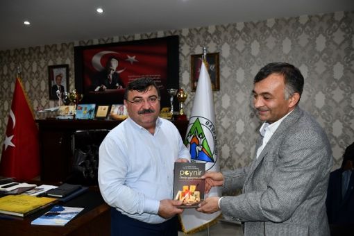  Prof.Dr.Yavuz ÖZTÜRKLER ve Artvin Belediye Başkanı Sayın Mehmet Kocatepe