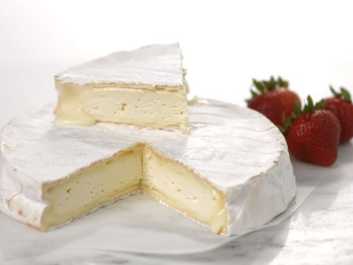 kızartmalık brie peyniri kızartmalık brie peyniri