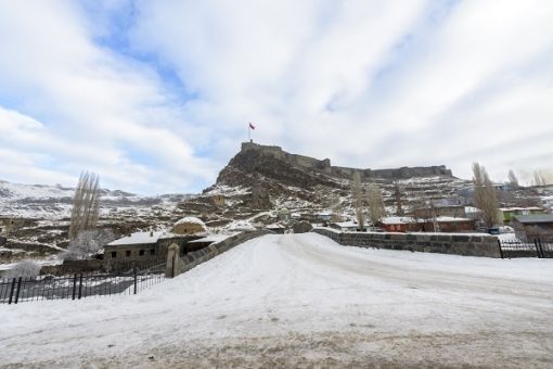 Kars Kalesi Kar altında Kars Kalesi